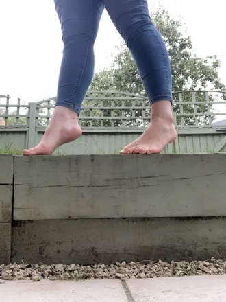 OnlyFans cuenta feature.feet header 2