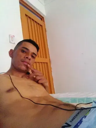 OnlyFans cuenta u213353196 header 2