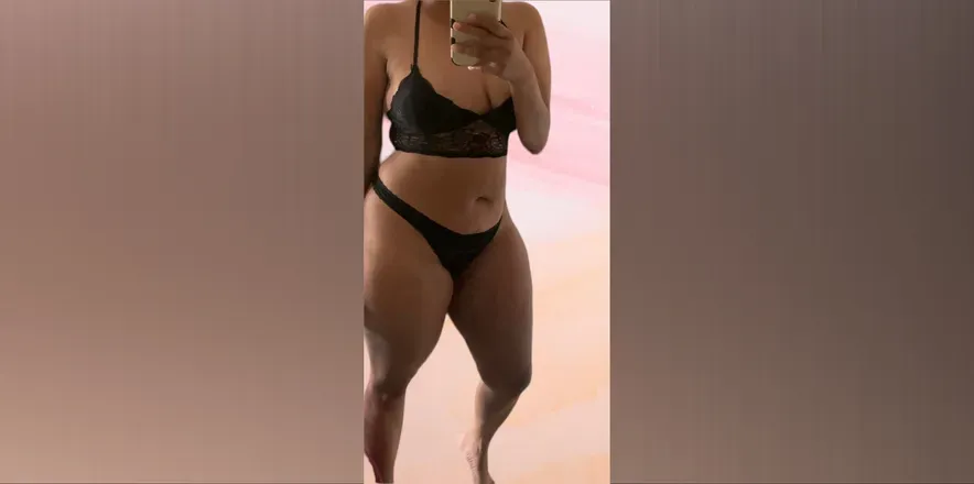 OnlyFans cuenta thevoicevixen avatar 1