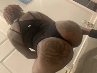 OnlyFans cuenta littasscece header 2