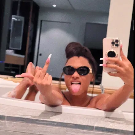OnlyFans cuenta sharhuneyyy avatar 1