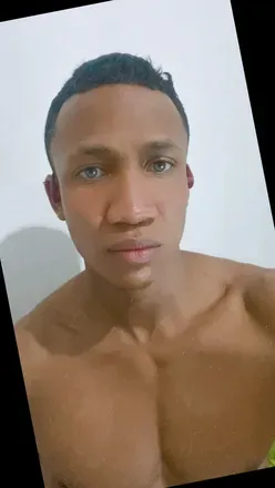 OnlyFans cuenta loganvarela avatar 1