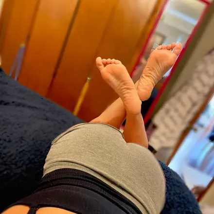 OnlyFans cuenta sweettoes7 header 2