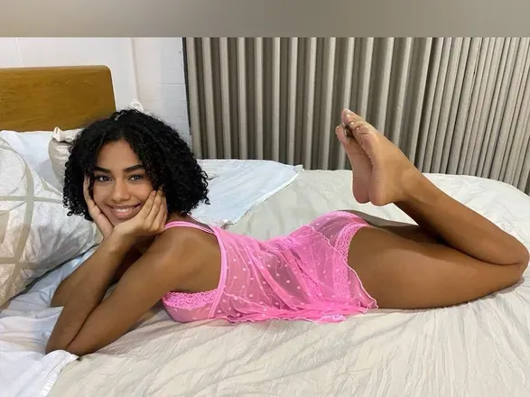 OnlyFans cuenta karlalopezreal header 2