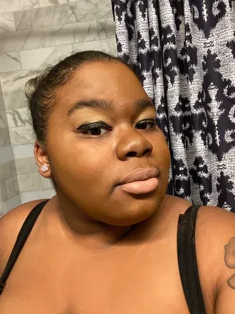 OnlyFans account  lyraluvulongtyme avatar 1