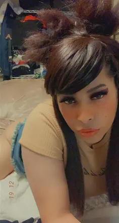 OnlyFans cuenta hadid_lavoshka header 2