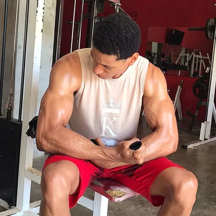 OnlyFans cuenta petenwashington header 2