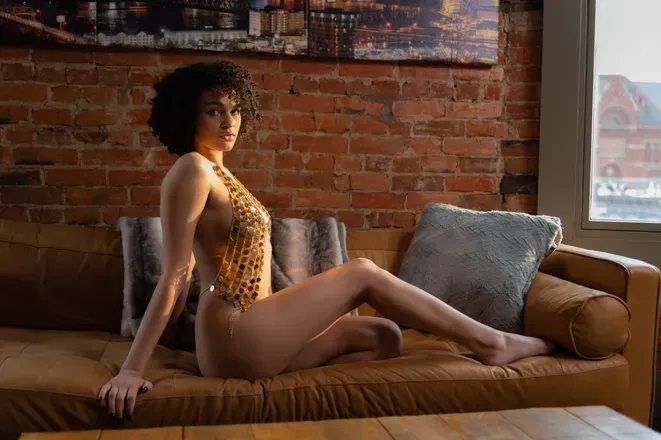 OnlyFans cuenta lovehazelmae2.0 header 2