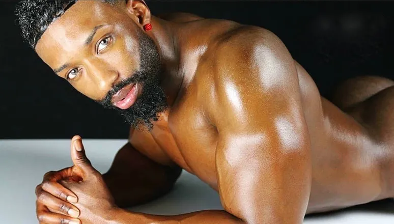 OnlyFans cuenta jvalentino17 header 2
