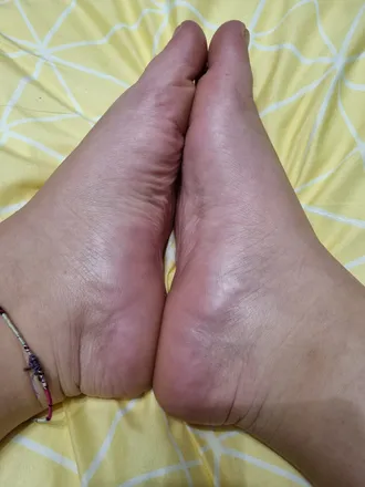 OnlyFans account  littlefeetx1000 avatar 1