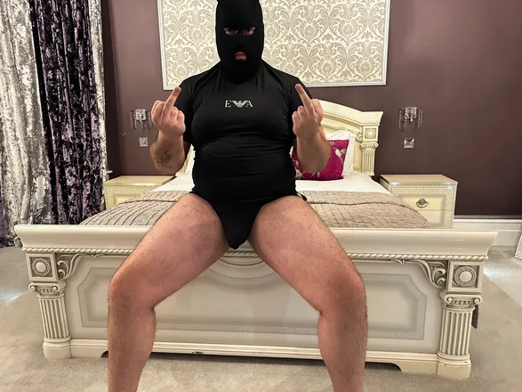 OnlyFans account  masterbearmason header 2