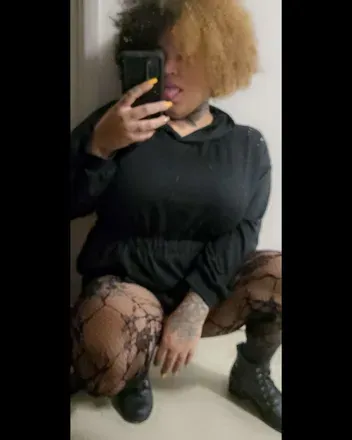 OnlyFans account  simplyroads avatar 1