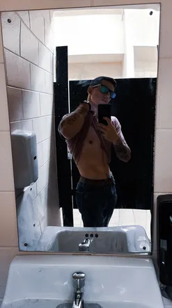 OnlyFans cuenta ajax_97 header 2
