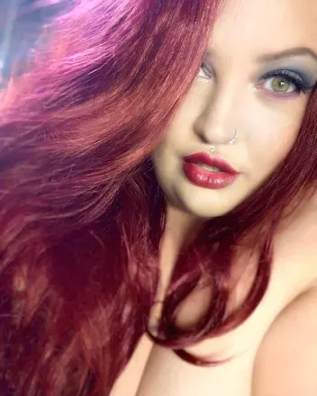 OnlyFans cuenta stellar_jezebell avatar 1