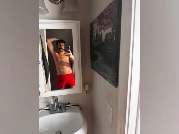 OnlyFans cuenta liamskyotis header 2