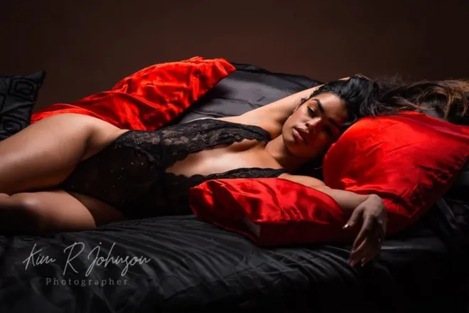 OnlyFans cuenta lghtsknbambii header 2