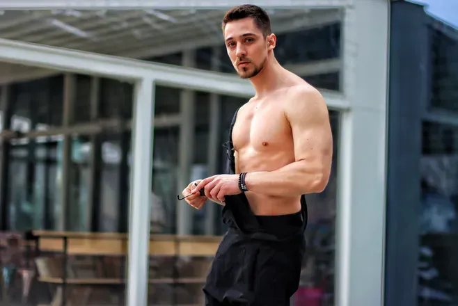 OnlyFans cuenta greeneyes555 header 2