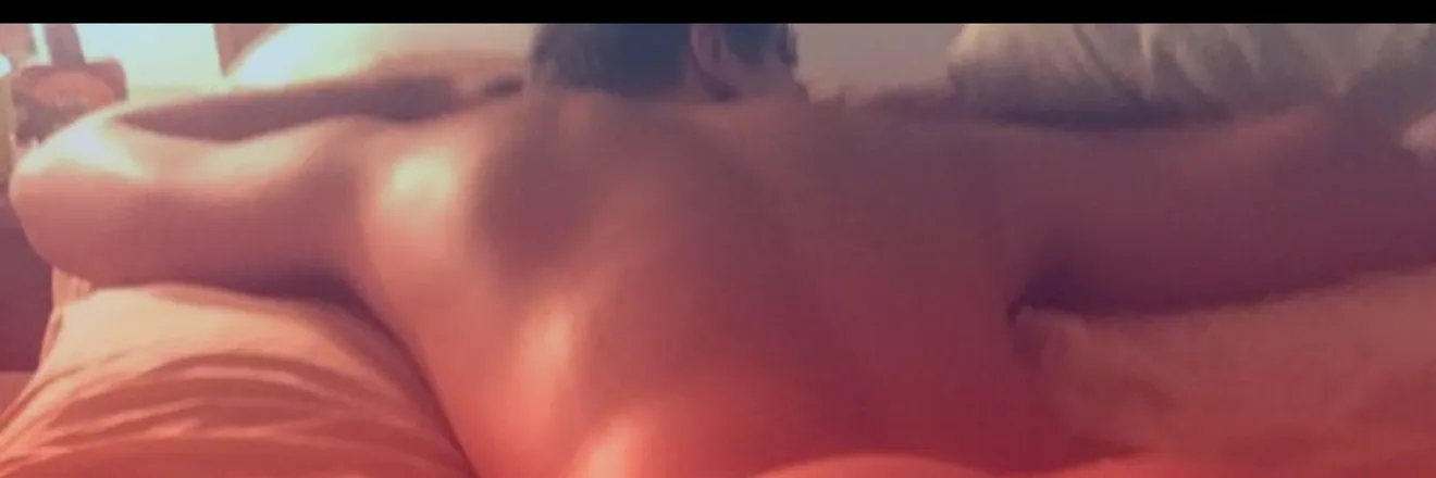 OnlyFans cuenta strong_hands4 header 2