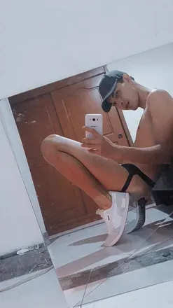 OnlyFans cuenta deiv4n avatar 1