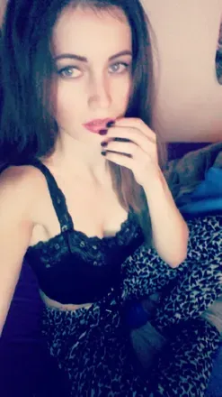 OnlyFans cuenta lillyfeline avatar 1