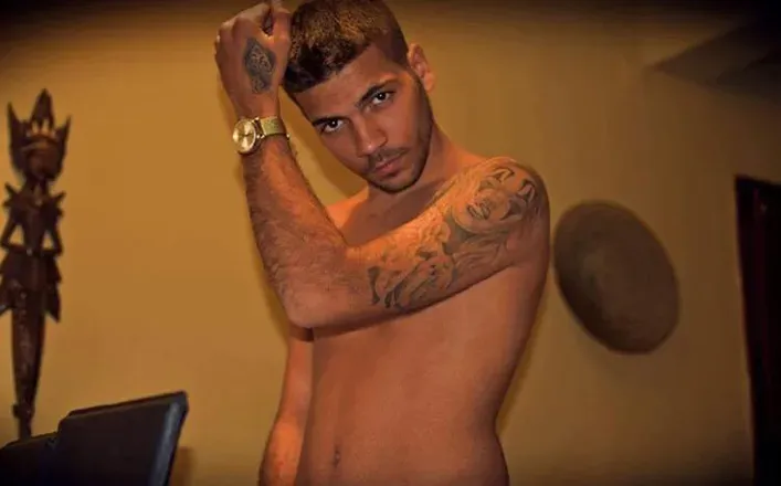 OnlyFans account  srolisting header 2