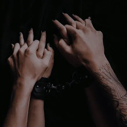OnlyFans cuenta nyx_neon header 2