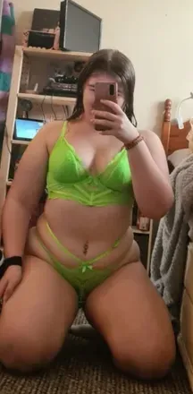 OnlyFans account  naughtyteen05 avatar 1