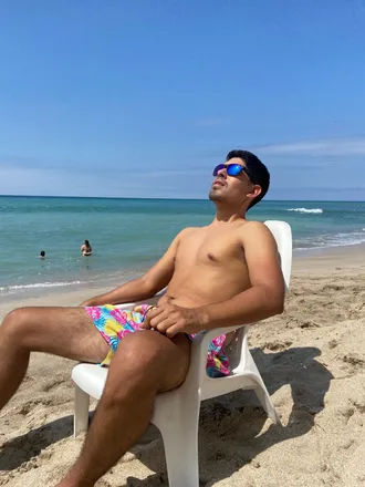 OnlyFans cuenta u211946021 header 2