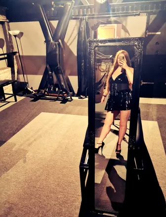 OnlyFans cuenta u20980592 header 2