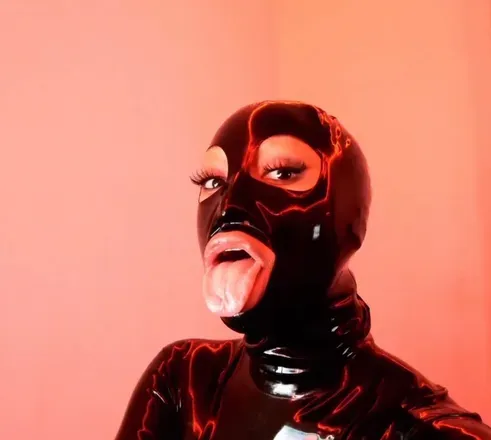 OnlyFans cuenta missemberlatex avatar 1