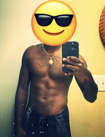 OnlyFans cuenta strokie avatar 1