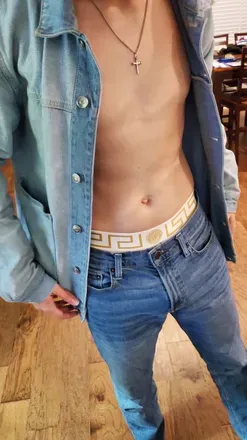 OnlyFans cuenta holdencarterxxx previous_avatars_1 1
