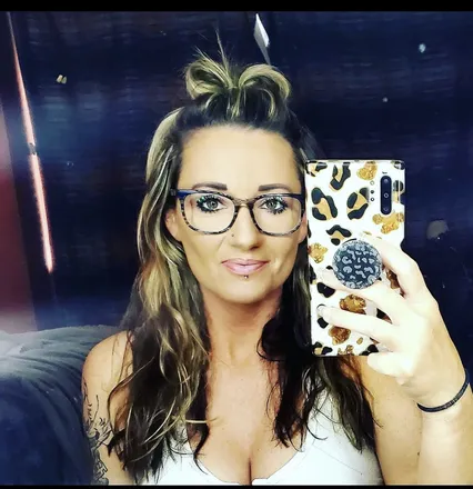 OnlyFans cuenta u186671327 header 2