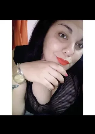 OnlyFans cuenta lara3925 avatar 1