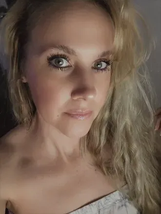 OnlyFans cuenta love_on avatar 1