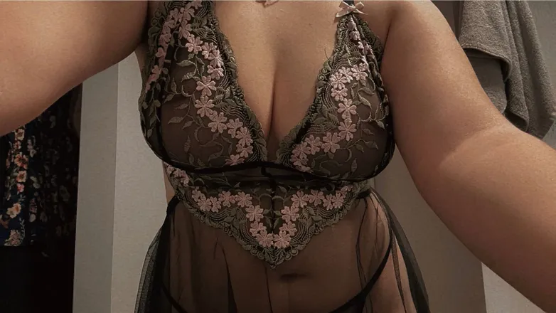 OnlyFans cuenta alliemaie header 2