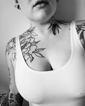 OnlyFans cuenta myblackdahlia1991 header 2