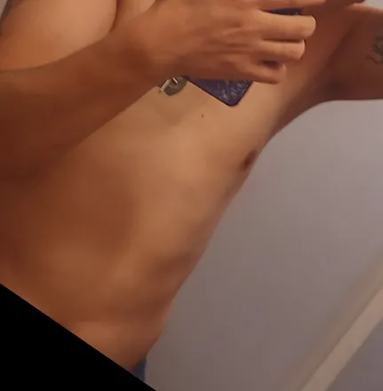 OnlyFans cuenta u281646012 header 2