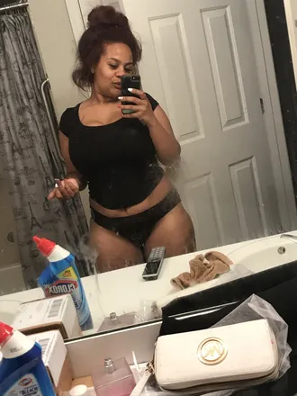 OnlyFans cuenta lexiistaywet header 2