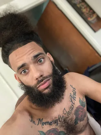 OnlyFans cuenta baby_christ header 2