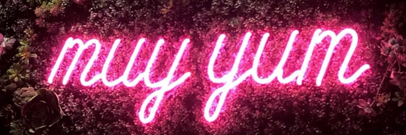 OnlyFans cuenta reinaa_rosee header 2