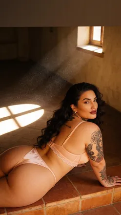 OnlyFans cuenta realmizhe header 2