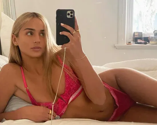 OnlyFans cuenta gabbyloux header 2