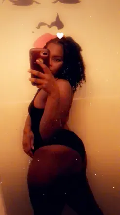 OnlyFans account  loveeepiink avatar 1