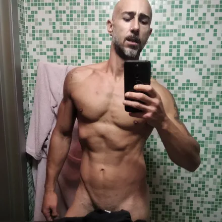OnlyFans cuenta supergoggiox header 2