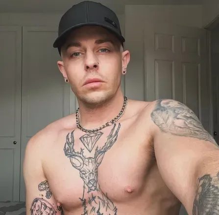 OnlyFans account  henryrob3rt avatar 1