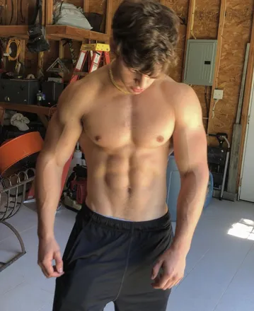 OnlyFans account  flexmasterjoe header 2