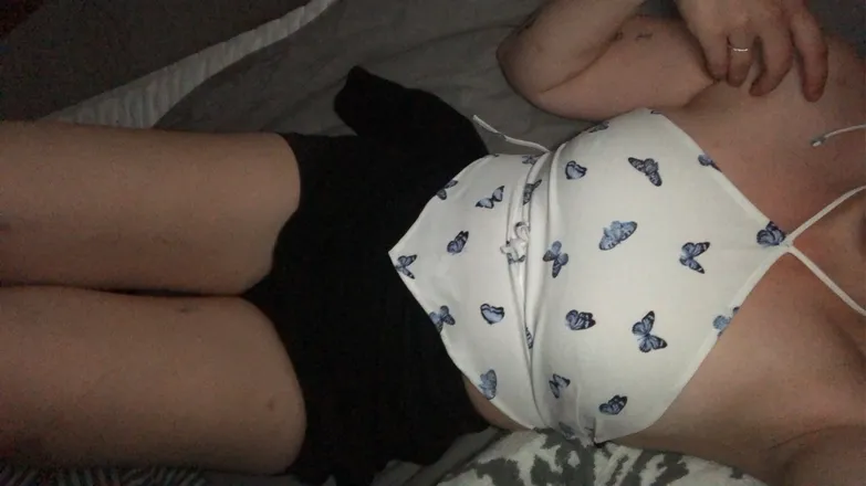 OnlyFans cuenta perhonen header 2