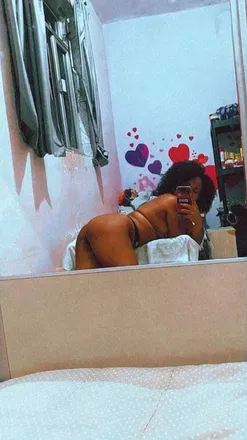 OnlyFans cuenta lorenapierce avatar 1