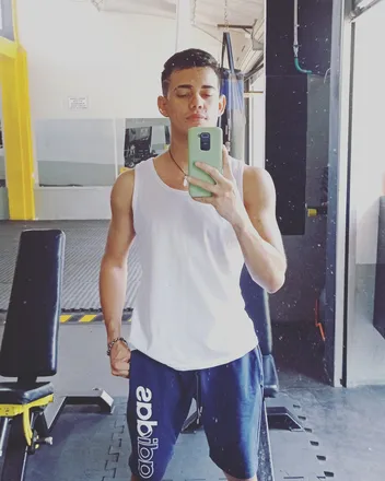 OnlyFans cuenta moisescolom99 header 2